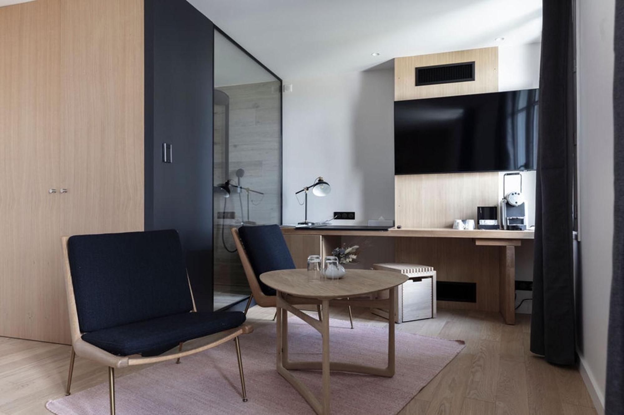Le Broc  Hotel & Restaurant Origines Par Adrien Descouls - Teritoria חדר תמונה